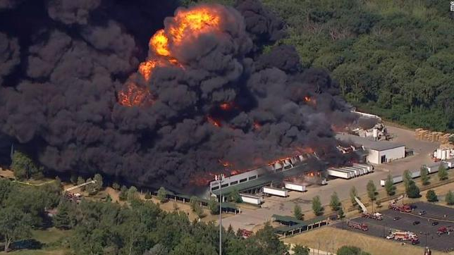 美國化工廠爆炸現場